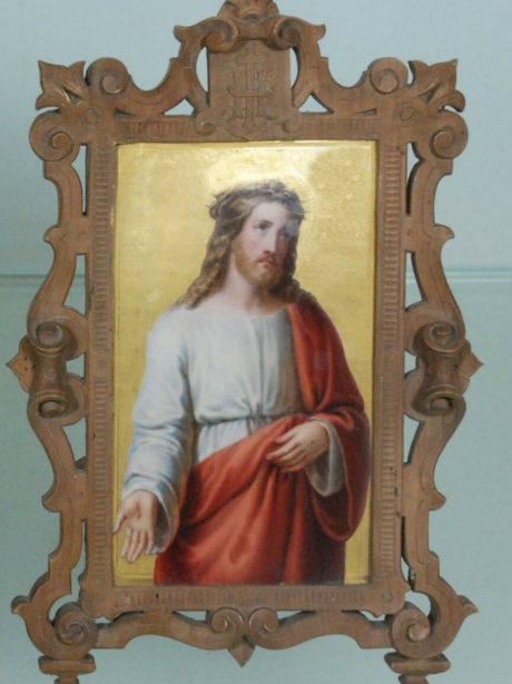 Pair of frames sculpted with painting on porcelain of Jesus and Mary c.1890