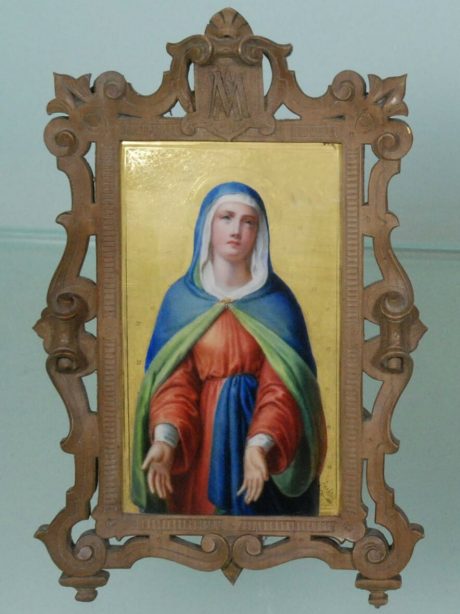 Pair of frames sculpted with painting on porcelain of Jesus and Mary c.1890