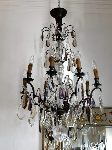 Eight arm crystal chandelier c.1920
