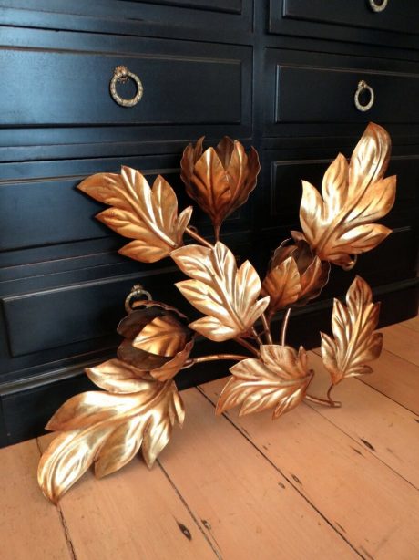 Gilded metal magnolia wall light c.1970