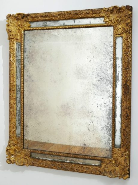 French Regence giltwood wall mirror (1715 - 1723)
