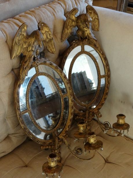 Pair of chic Italian giltwood mirrored wall sconces c.1800