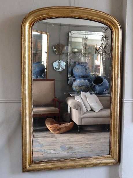 French mid 19th century arch top gilded mirror c.1860