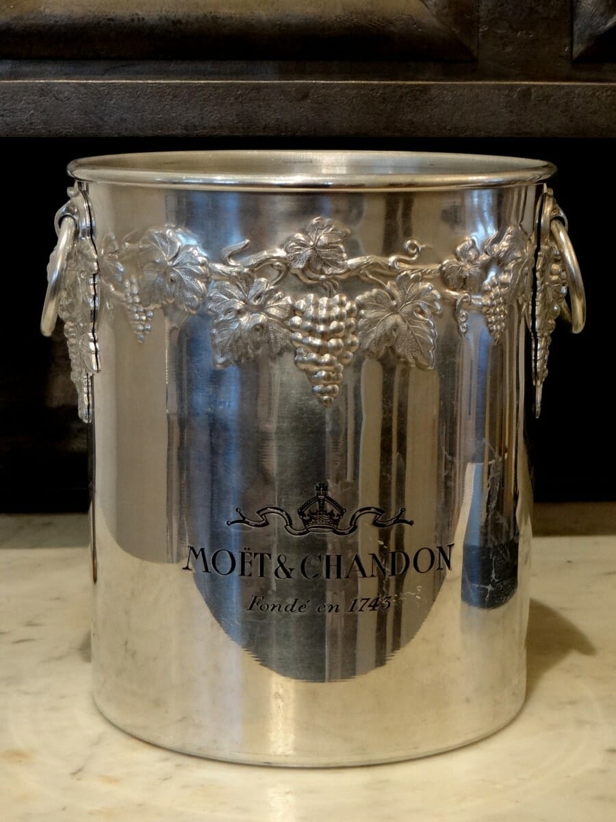 Vintage French Moet et Chandon Champagne Silver Colored Brushed Metal Ice  Bucket, Retro White Wine Bottle Cooler from France