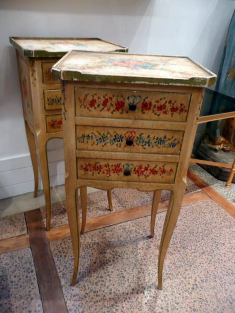 Pair Of Italian Style Painted Bedside tables