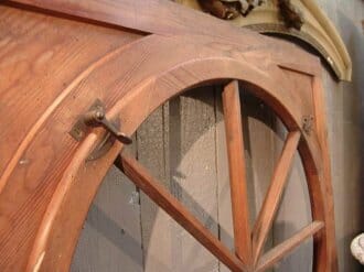 Pine round window frame c.1900