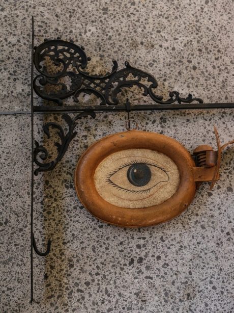 Rare antique French hanging opticians shop sign c.1900 - 1920.