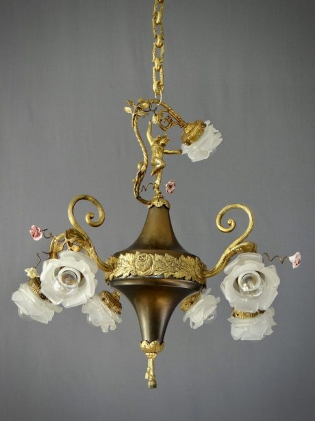 French bronze chandelier with angelot detail