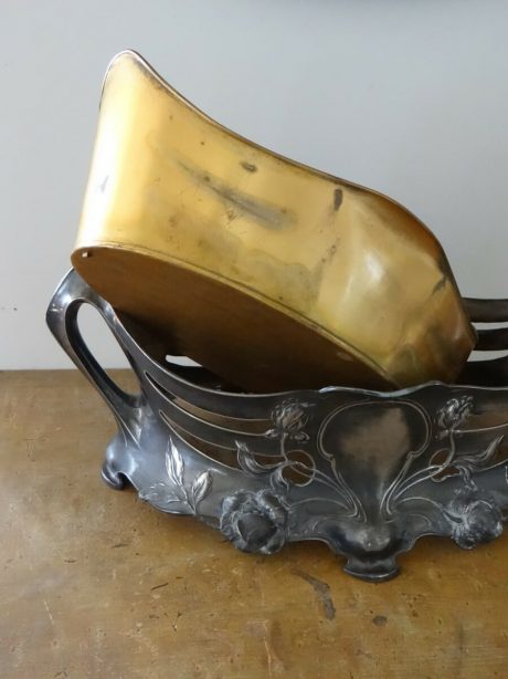 Decorative silver plated Art Nouveau Jardiniere c.1910