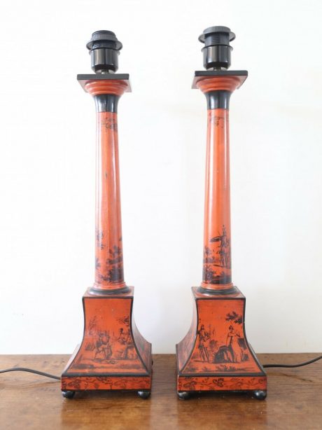 Pair of antique painted tole metal lamps in the chinoiserie style