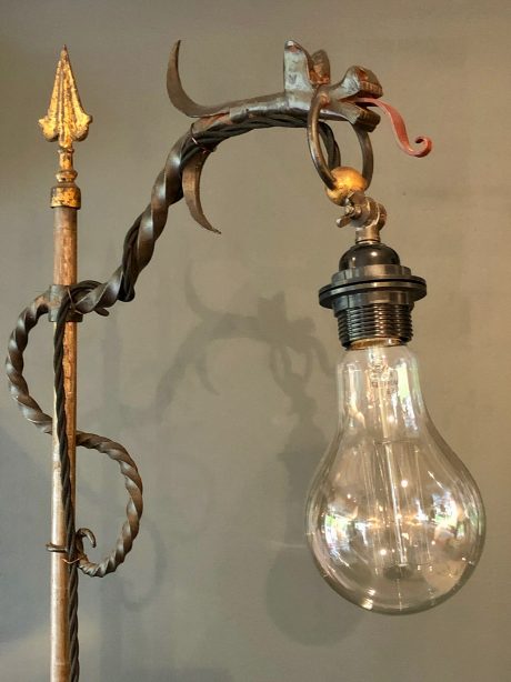 Mid-century wrought Iron Standing Floor Lamp