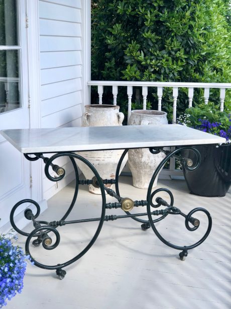 Butcher's table, wrought iron and marble