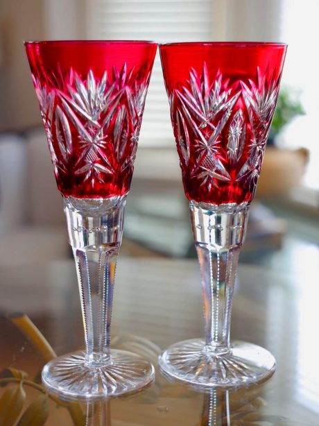 Impressive pair of VSL crystal wedding vases