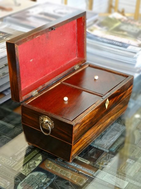 19th century Sarcophagus shaped tea caddy