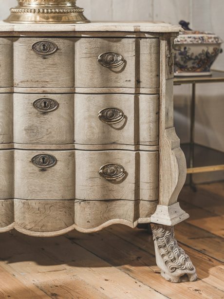 Dutch bleached oak arbalate commode, Holland, c.1840