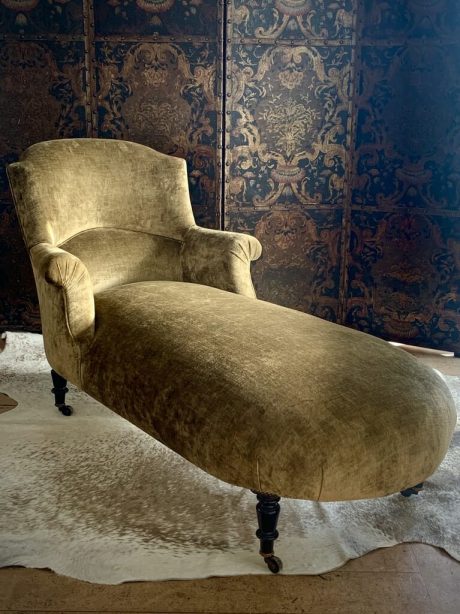 French Napoleon III Meridienne long sofa c.1860