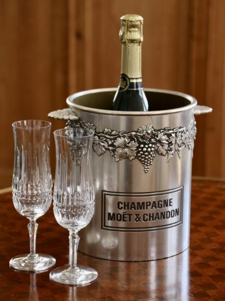 Vintage Moet & Chandon Champagne Bucket