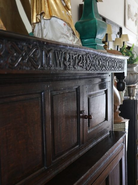 18th century oak Westmoreland cupboard