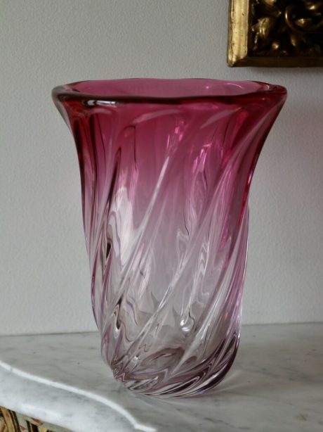 Val St Lambert cranberry vase